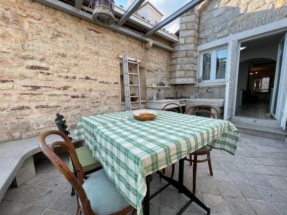 فيلا Budva Old Town Beach House المظهر الخارجي الصورة